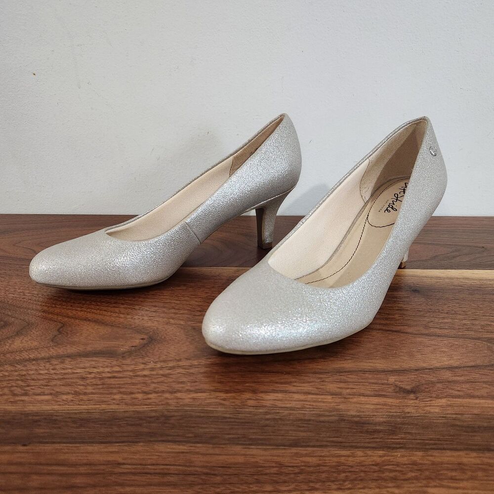 Life Stride Silver Sparkle Pump Heels 9.5 Parigi Party Luxe Glam Chic Wedding